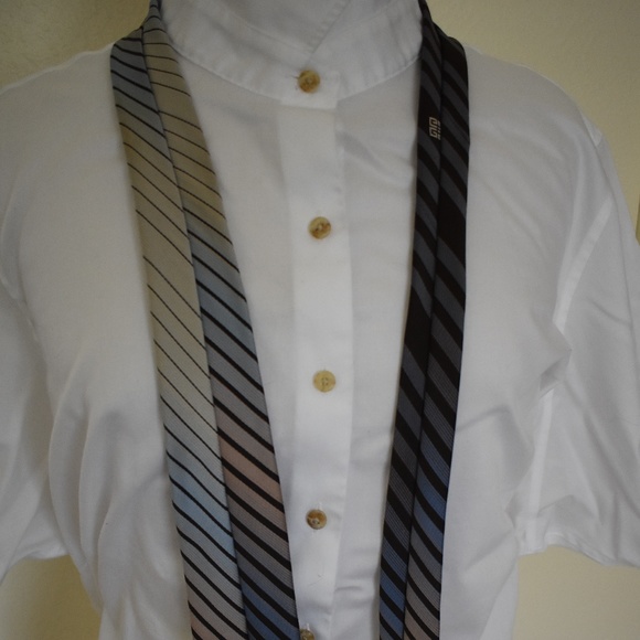 Givenchy Gentleman Paris Vintage Tie - Picture 5 of 5